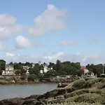 Appartement Vue Mer. A 40m De La Plage. *