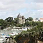 Appartement Vue Mer. A 40m De La Plage. Pornic